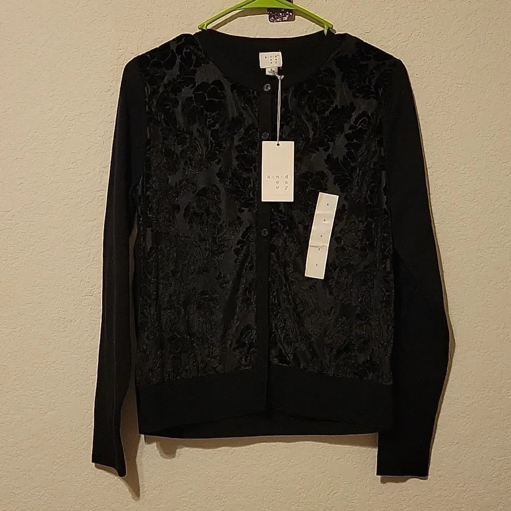 A New Day Black floral flocked cardigan size Small NWT